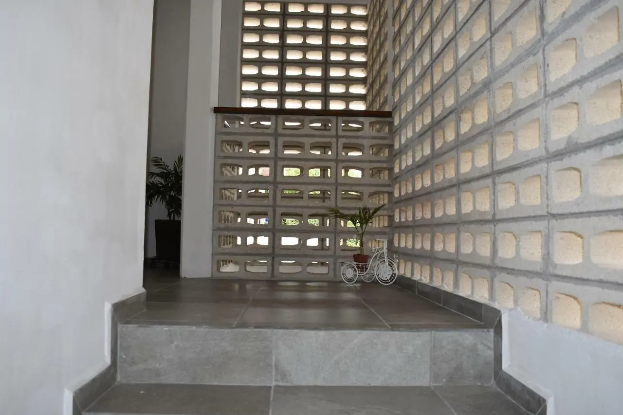 Bahari Hotel Cancún